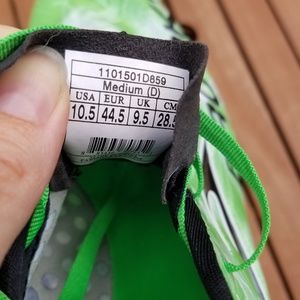 brooks mach 15 green